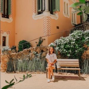 Meet your Posher, Isabella